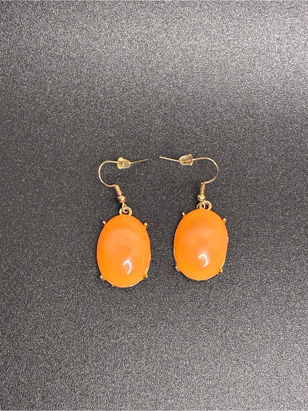 Gold Tone Bright Orange Drops Chunky Retro 60's Y2K Pop Style Dangle Earrings